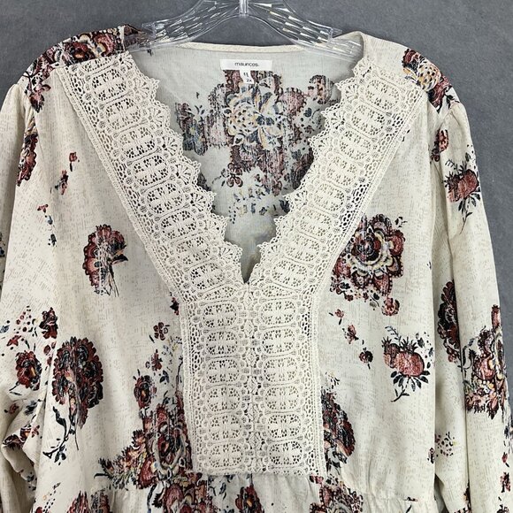 Maurices Top Women Sz‎ 2X V-Neck Floral Lace Patchwork Peasant Boho - Picture 6 of 16